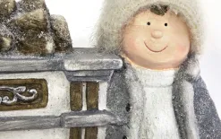 Art-Pol Figurka ozdobna Kominek Chłopiec świecący LED H35 cm Best