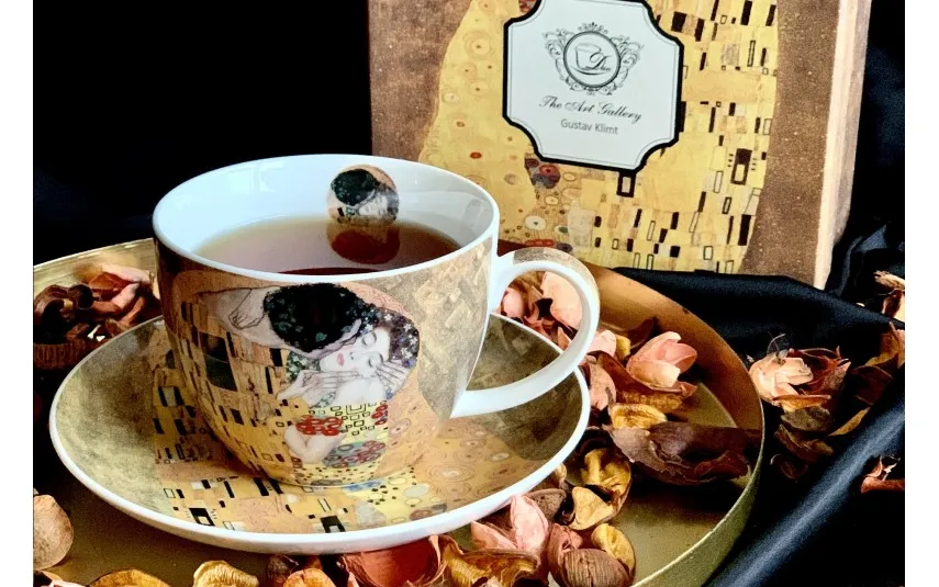 Duo Filiżanka porcelanowa 250 ml + spodek The Kiss Sale