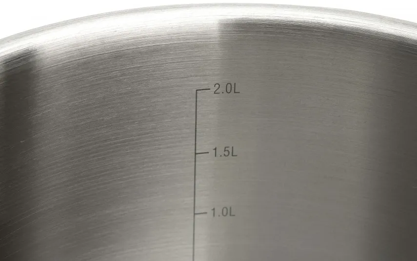 Maestro Garnek 2,3 L z pokrywką MR-3530-18 Sale