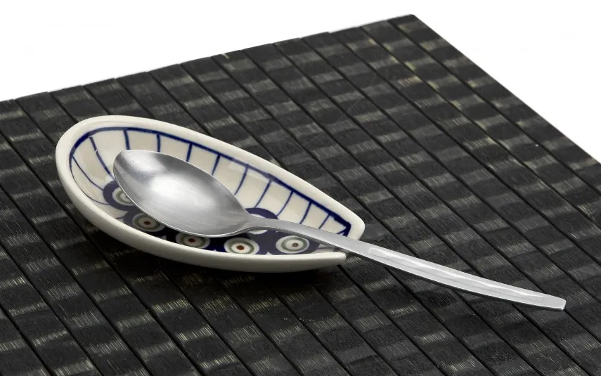 Boleslawiec Podstawka pod łyżkę mała GU-1015 Bolesławiec Kropki 8 Outlet