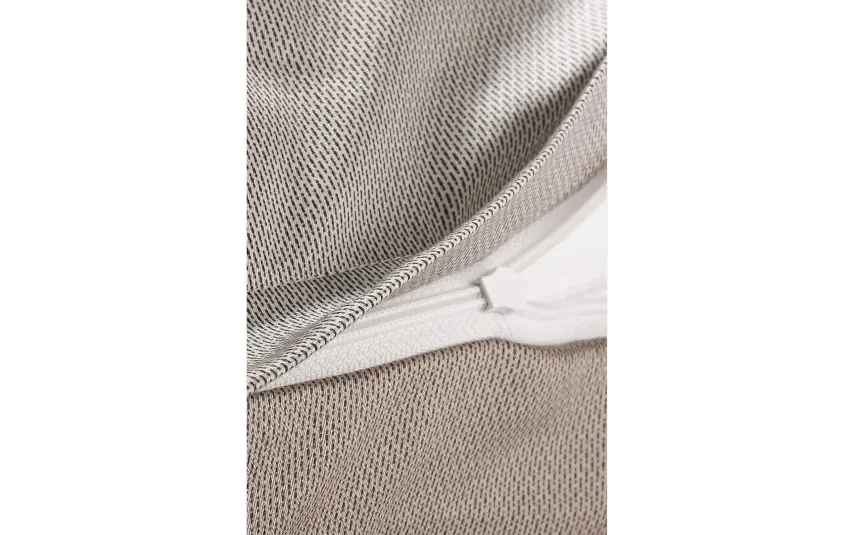 Joop Poszewka satynowa 70x80 cm Micro Pattern 4040-7 beżowa Outlet