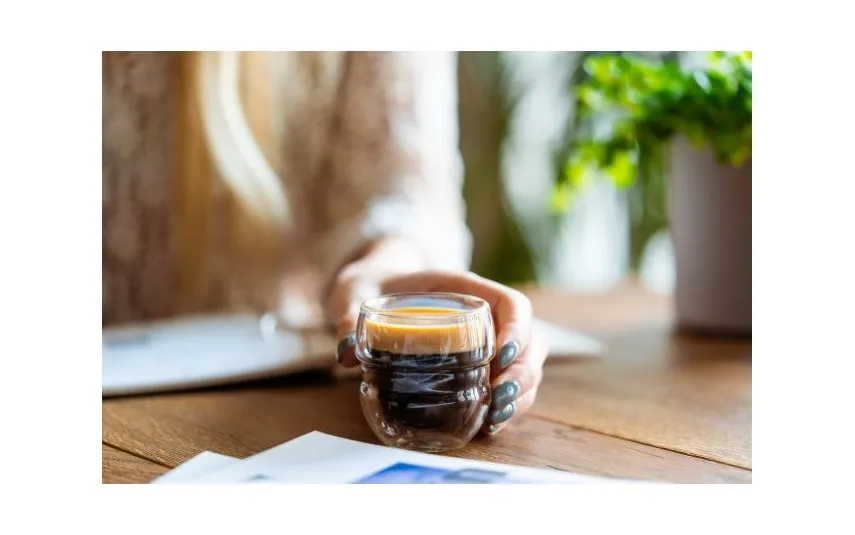 Vialli Design 2 szklanki do espresso z podwójną ścianką 70 ml Sferico Outlet