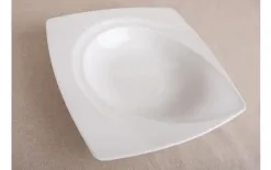 Lubiana Talerz głęboki 23cm Celebration Hot