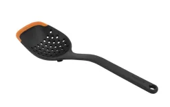Fiskars Łyżka cedzakowa New